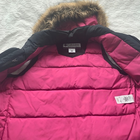 Columbia Black Puffer Vest - Picture 4 of 7